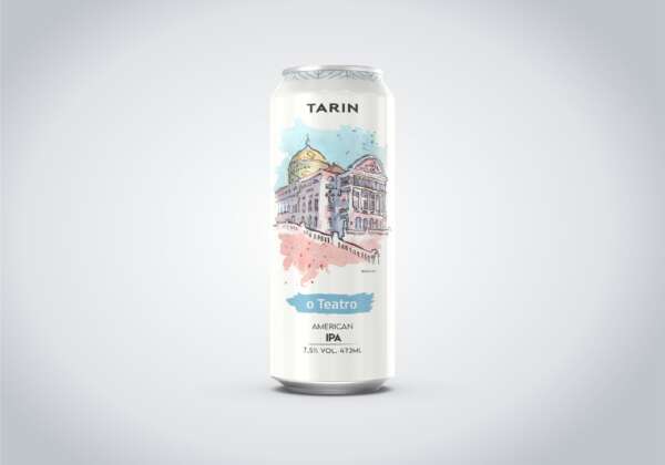 O TEATRO (2024) - IPA - 7,5% ABV: IPA com os lúpulos Ekuanot e Sabro que remetem a melão maduro e coco.