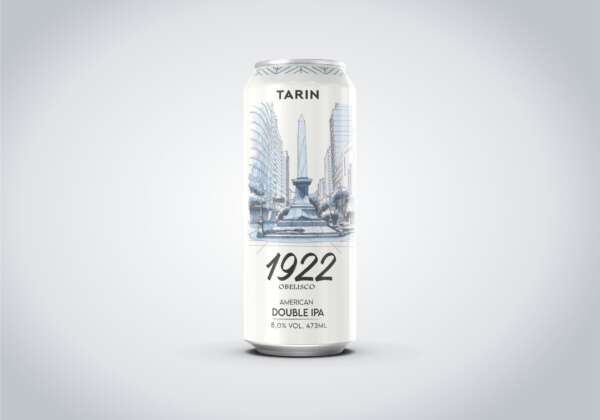 1922 - OBELISCO (2024) – DOUBLE IPA – 8,0% ABV: Double IPA com um mix de um lote exclusivo do lúpulo americano Strata em primeiro plano e o neozelandês Riwaka compondo as notas frutadas doces.