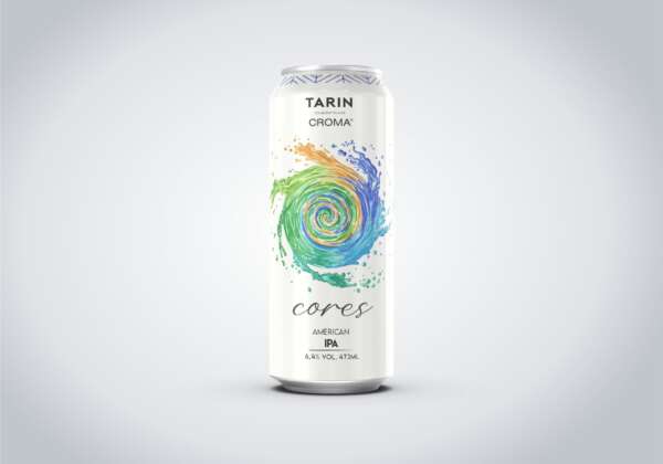 CORES (2025) – IPA – 6,4% ABV: IPA com características de frutas cítricas e vermelhas. Collab com Croma de SP.